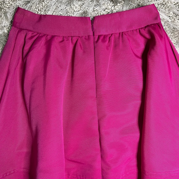 Express Pink Skirt - Picture 4 of 4